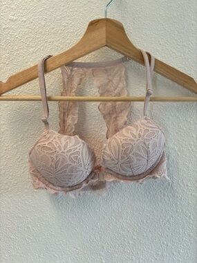 PINK Victoria's Secret Light Pink Lace Racerback Push-Up Bra